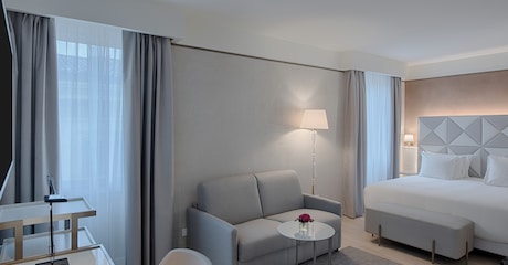 Room Camera Superior